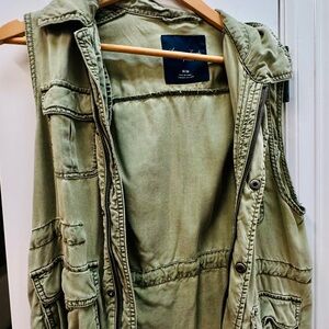American Eagle Outfitters Green Utility Vest
